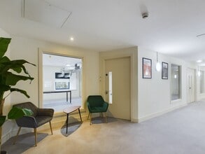 Cradock St, Swansea to rent Interior Photo- Image 2 of 10