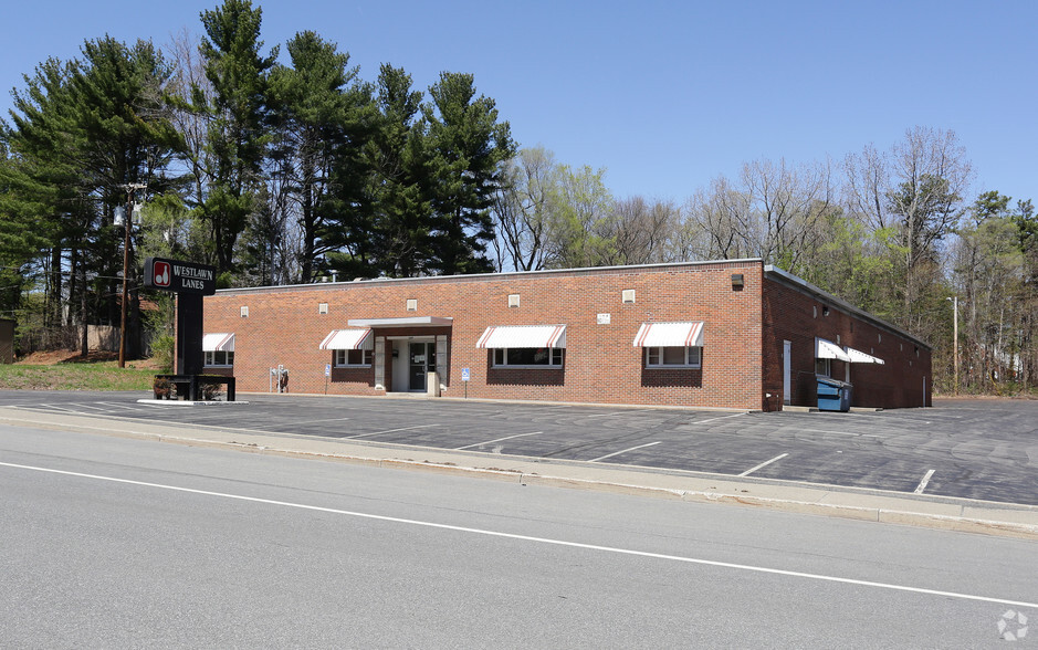 1975 Western Ave, Albany, NY for rent - Building Photo - Image 2 of 29