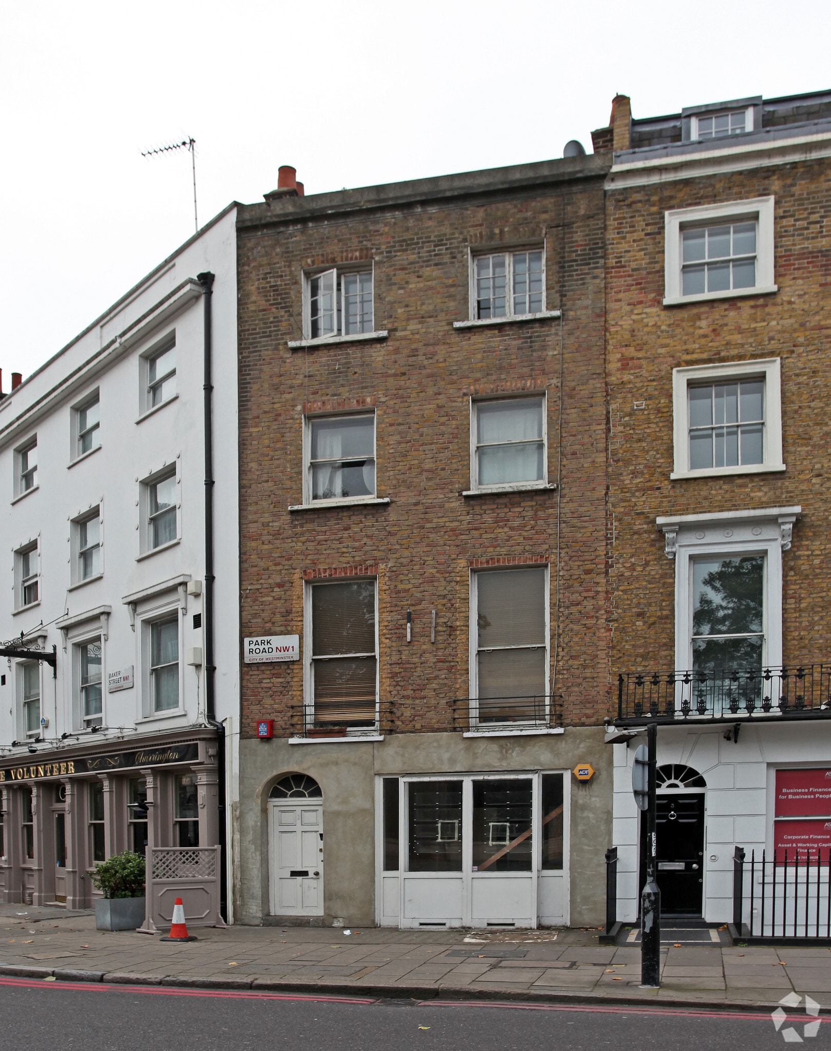 1 Park Rd, London for sale Primary Photo- Image 1 of 1