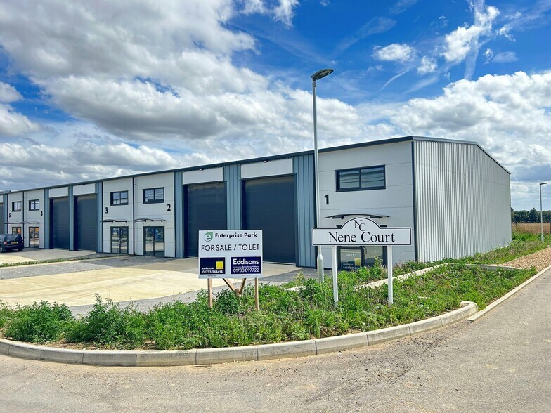 Enterprise Park, Yaxley to rent - Building Photo - Image 1 of 4