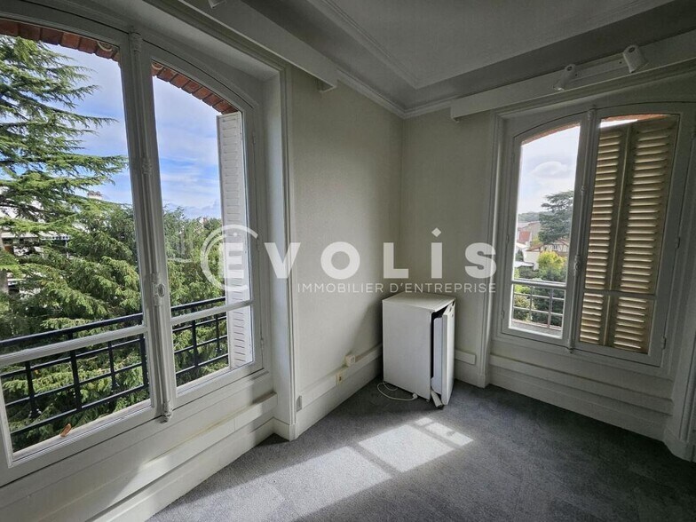 Office in Bourg La Reine to rent - Interior Photo - Image 3 of 20