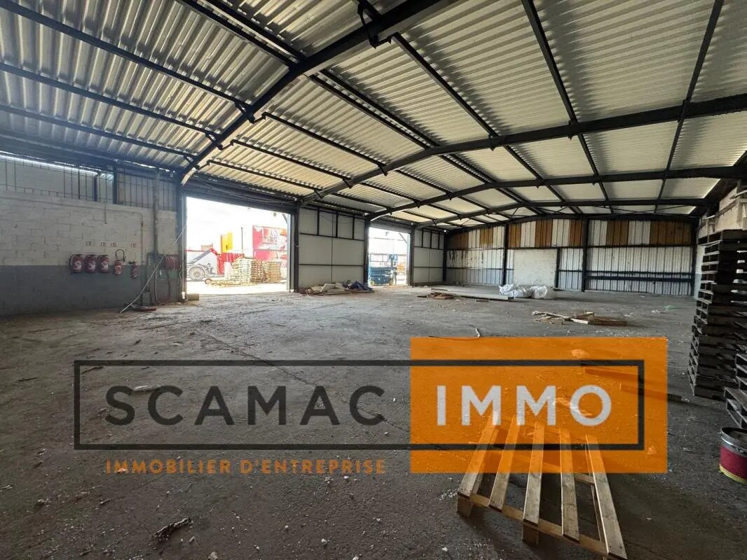 Office in Vitrolles to rent Building Photo- Image 1 of 8