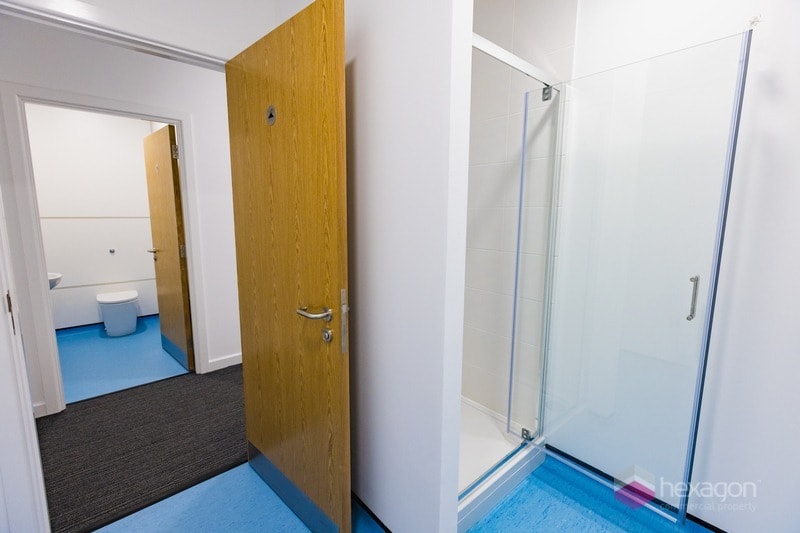 Leabrook Rd, Wednesbury for sale - Interior Photo - Image 2 of 10