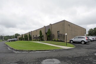More details for 101 Witmer Rd, Horsham Township, PA - Light Industrial to Rent