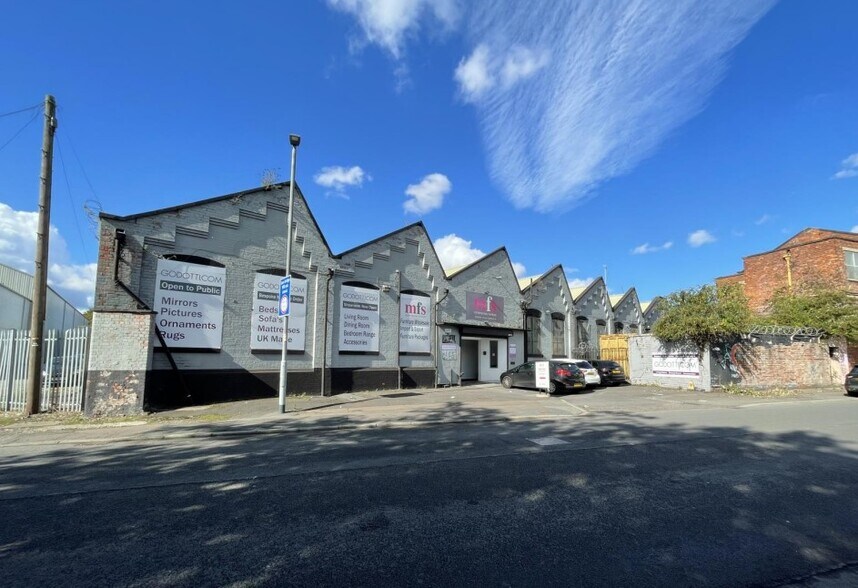 Vaughan St, Manchester for sale - Building Photo - Image 1 of 1