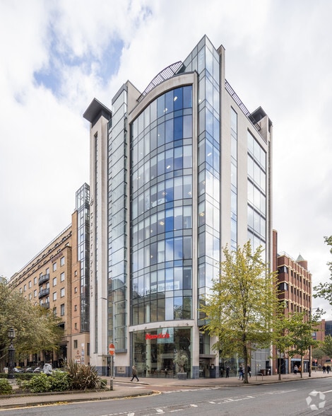 24 Ormeau Ave, Belfast to rent - Building Photo - Image 2 of 2