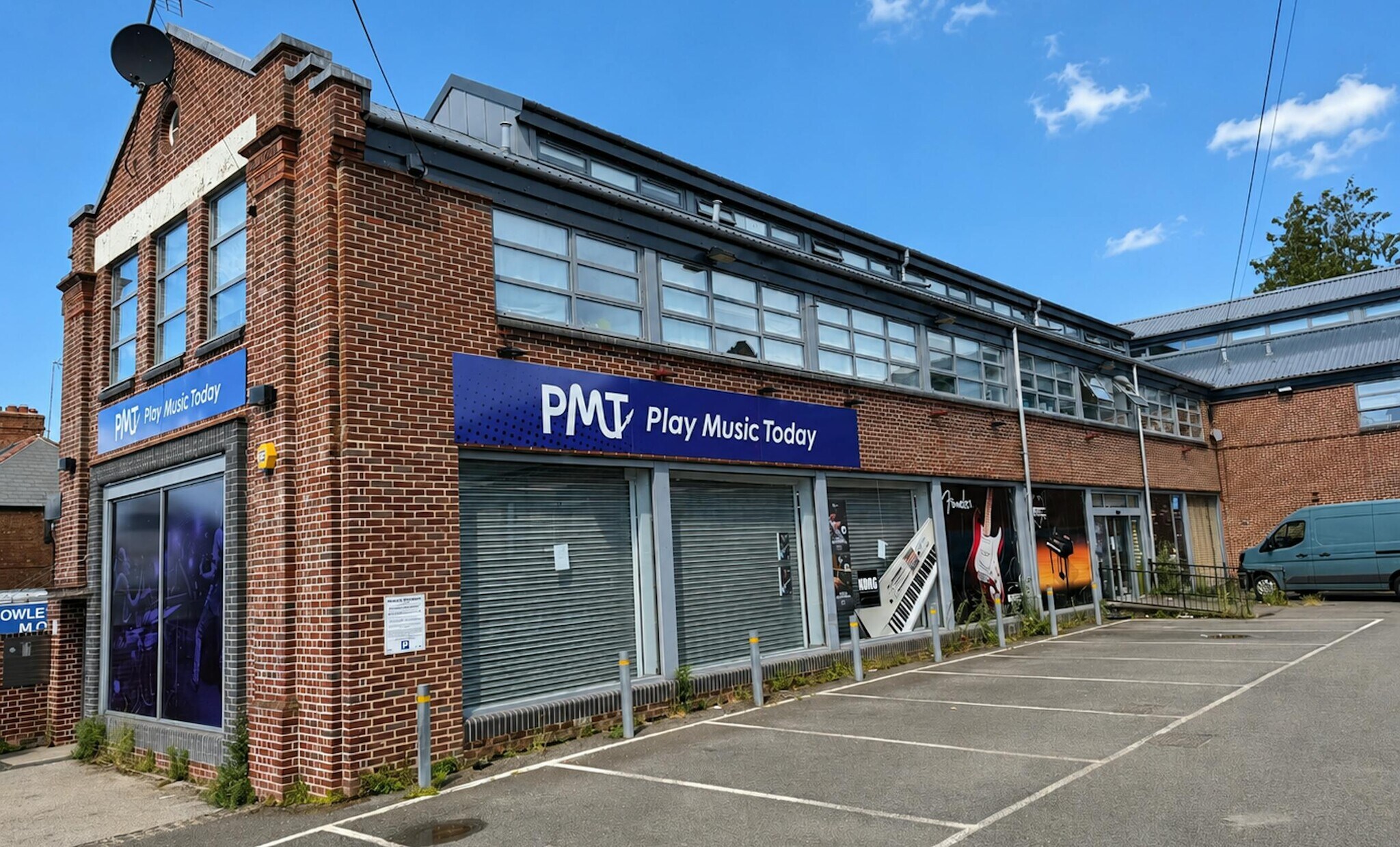 381 Cowley Rd, Oxford to rent Building Photo- Image 1 of 4