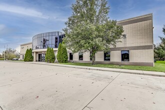 5300 S 6th Street Rd, Springfield, IL for sale Building Photo- Image 1 of 1