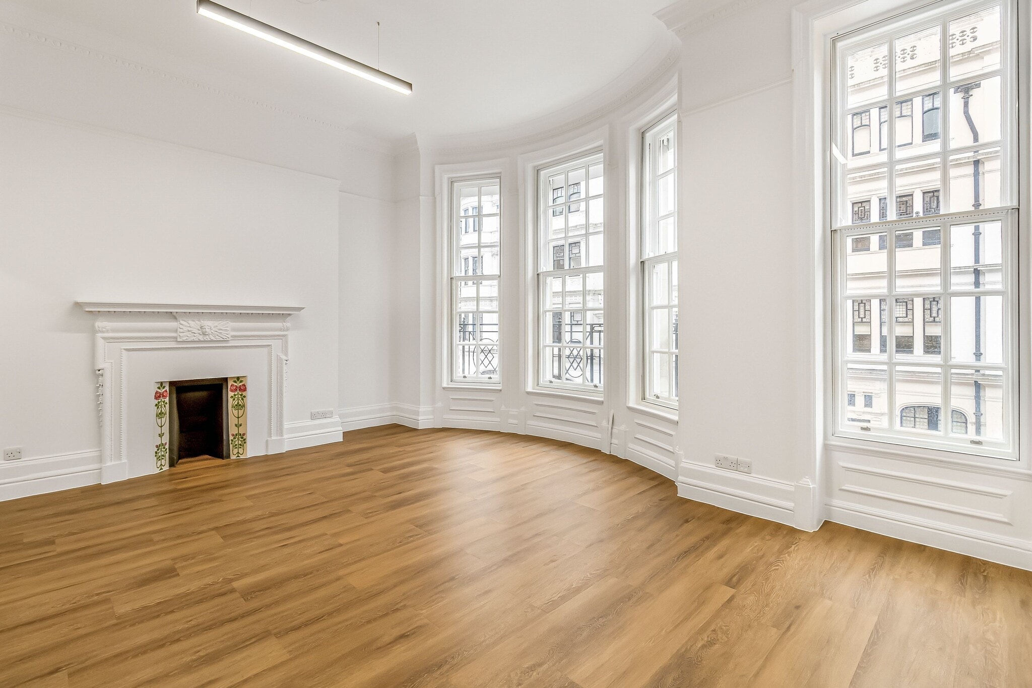 4 Wimpole St, London to rent Interior Photo- Image 1 of 6