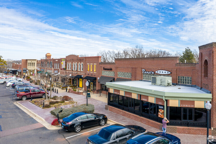 1446-1494 S Bryant Ave, Edmond, OK for rent - Building Photo - Image 1 of 5