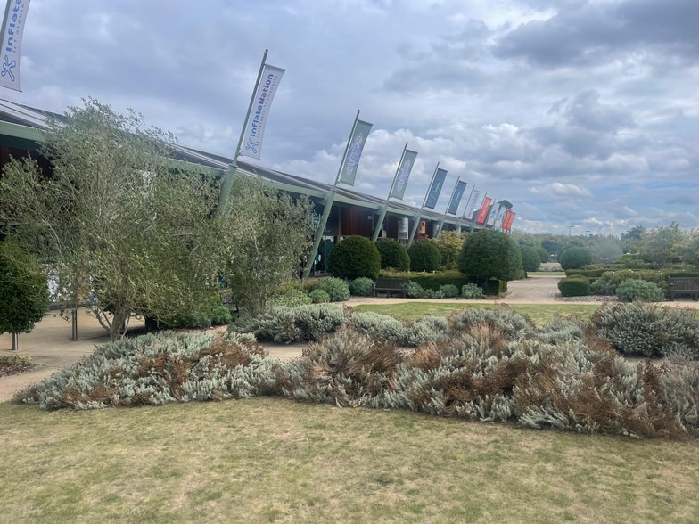 Peterborough One Retail Park, Peterborough to rent - Building Photo - Image 3 of 3