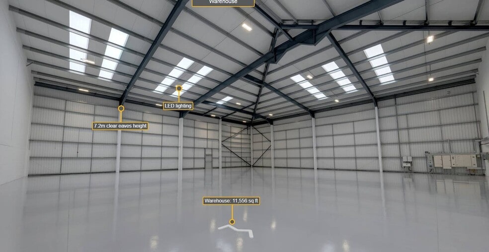 Mead Ln, Hertford to rent - Building Photo - Image 2 of 4