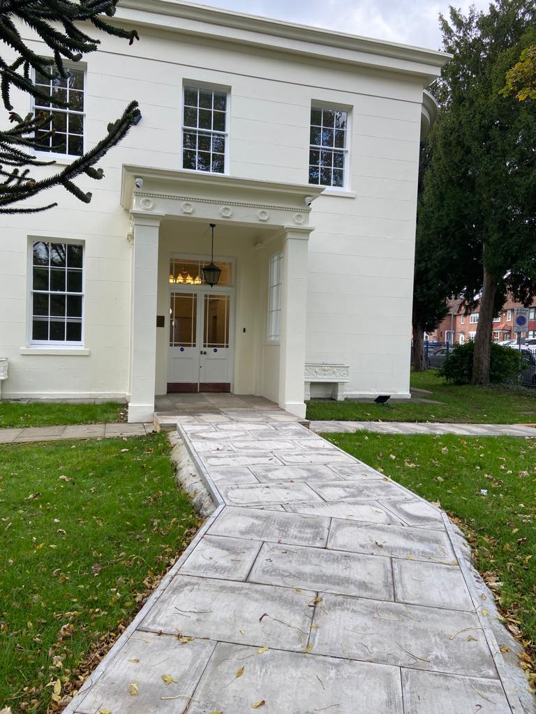 1 Central Rd, Morden to rent Interior Photo- Image 1 of 5