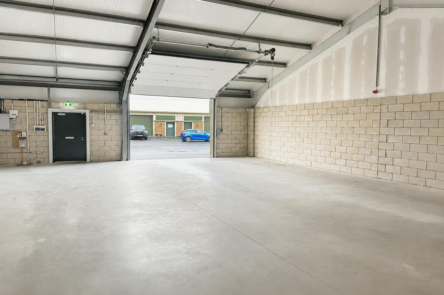 Kirk Rd, Branston to rent Interior Photo- Image 1 of 4