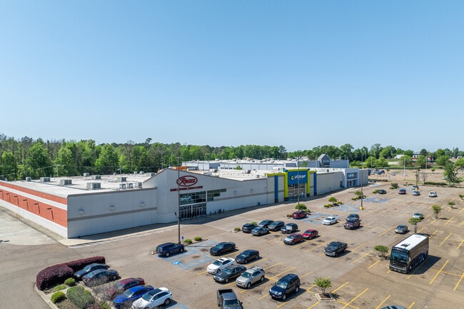 More details for Institutionally Owned Power Center – Retail for Auction, Jackson, MS