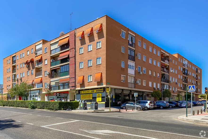 Carretera Mejorada, 20, San Fernando De Henares, Madrid for sale - Building Photo - Image 2 of 2