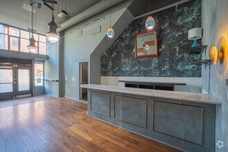 1901-1915 San Pablo Ave, Oakland, CA to rent Interior Photo- Image 2 of 10