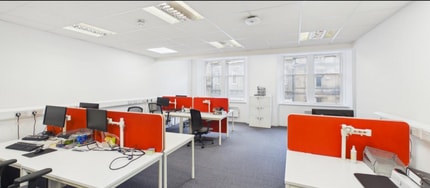 27 High St, Paisley to rent Interior Photo- Image 2 of 3