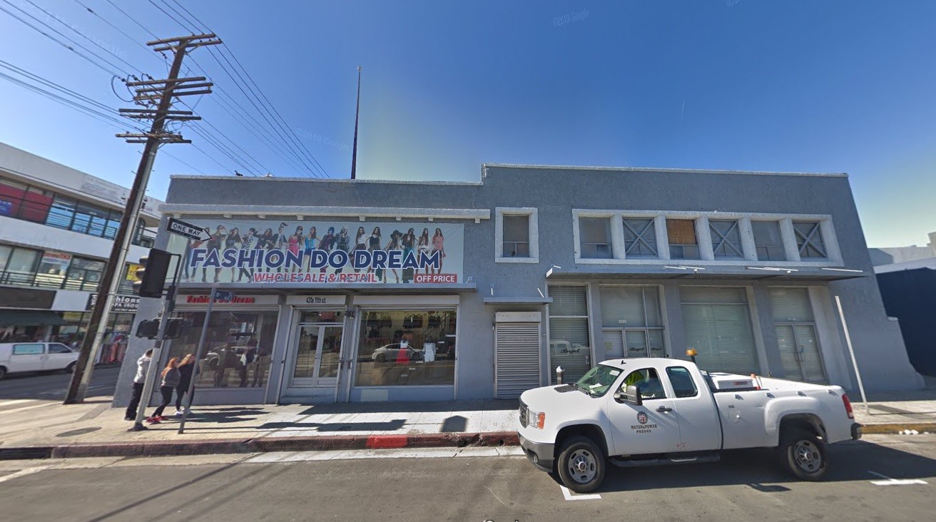 419-431 E 11th St, Los Angeles, CA to rent Building Photo- Image 1 of 6