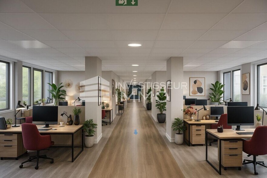 Office in Boissy Saint Leger to rent - Interior Photo - Image 1 of 7