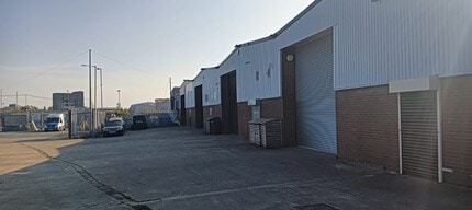 Units L3, L4 & L5 Liver Industrial Estate, Liverpool to rent Building Photo- Image 2 of 5