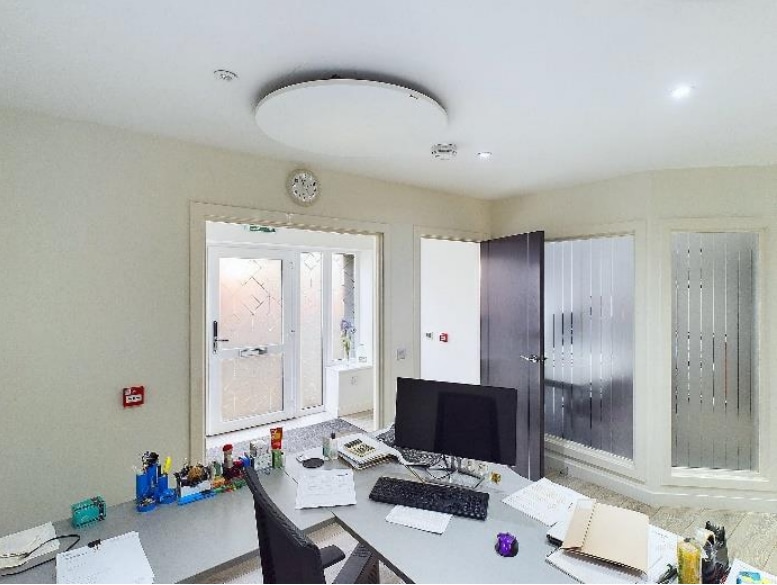 39A Trades Ln, Dundee to rent Interior Photo- Image 1 of 5