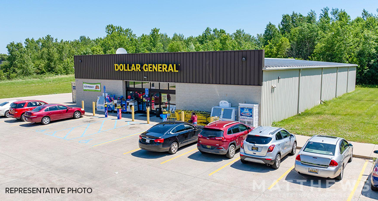 702 Broadway, Centralia, IL for sale - Primary Photo - Image 1 of 3