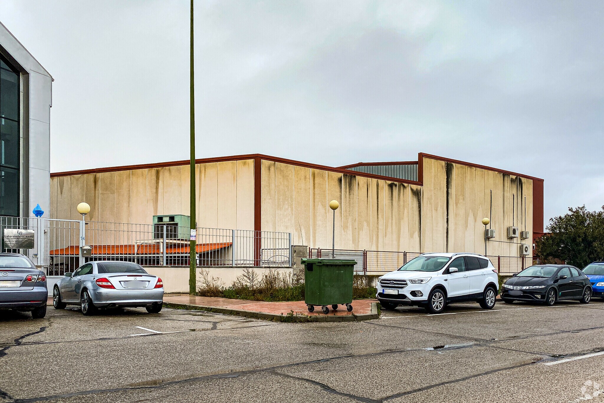 Industrial in Móstoles, Madrid to rent Building Photo- Image 1 of 2