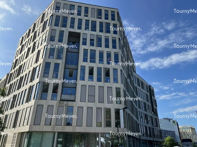 Office in Bordeaux to rent - Building Photo - Image 3 of 12