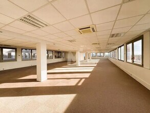 Office in Rungis to rent Interior Photo- Image 1 of 4