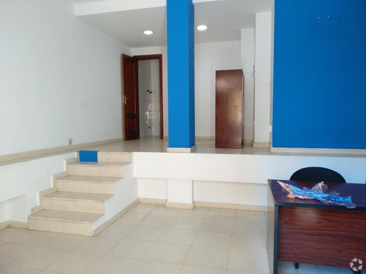 Retail in Cuenca, Cuenca to rent Interior Photo- Image 1 of 3