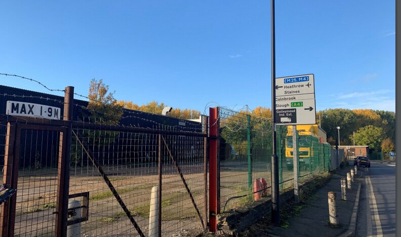 Blackthorne Rd, Slough for sale Primary Photo- Image 1 of 1