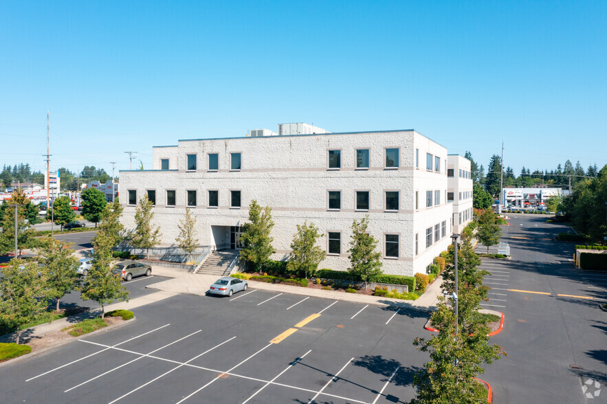 332 SW Everett Mall Way, Everett, WA for sale - Building Photo - Image 1 of 1