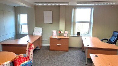 2 Albert Rd, Ripley to rent Building Photo- Image 2 of 2