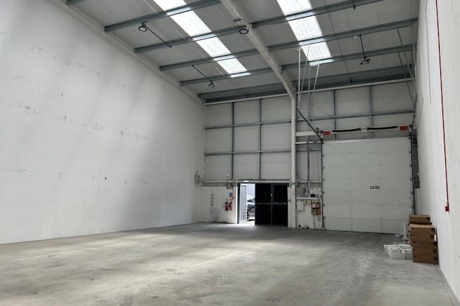 Fishponds Rd, Wokingham, BKS RG41 2AN - Unit 16 -  - Interior Photo - Image 1 of 6