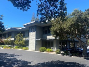 777 Cuesta Dr, Mountain View, CA for rent Building Photo- Image 1 of 7