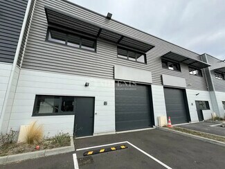 More details for Light Industrial to Rent