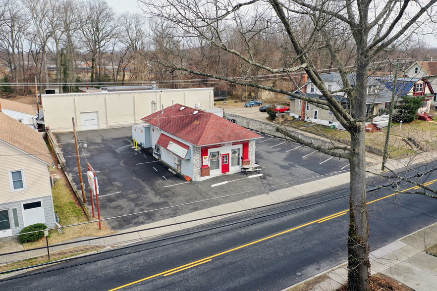 466 W Holly Ave, Pitman, NJ for sale - Building Photo - Image 1 of 1