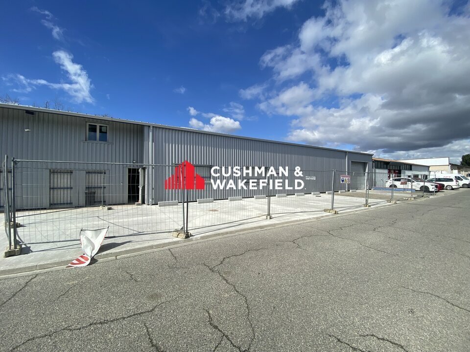 Light Industrial in Portet-sur-Garonne to rent Building Photo- Image 1 of 10