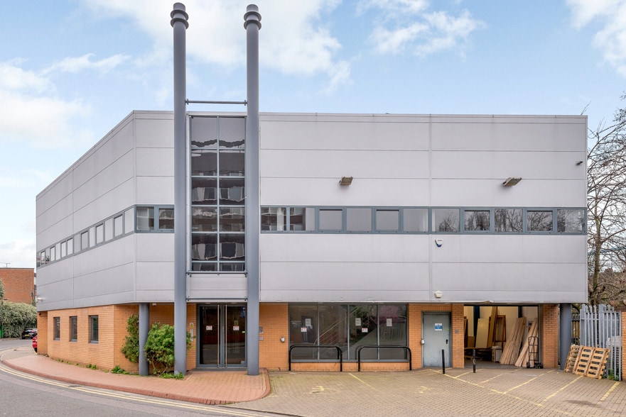 Unit 2000 Regis Rd, London for sale - Building Photo - Image 1 of 1