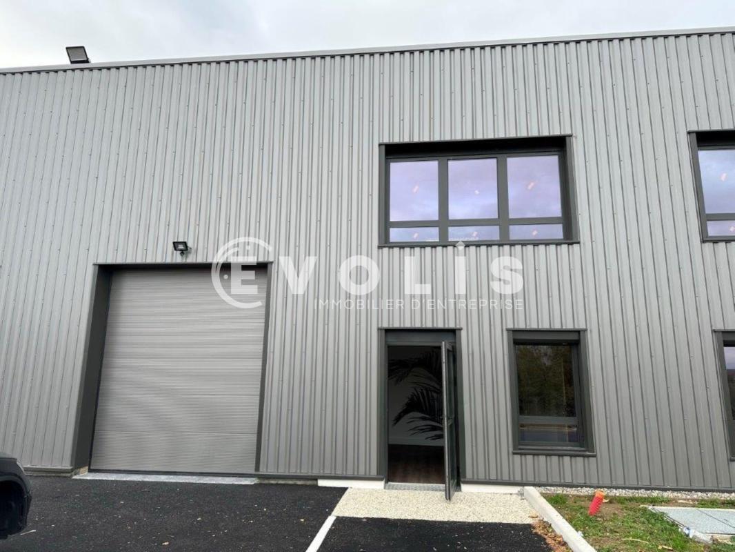 225 Avenue Des Marronniers, Bourgoin-Jallieu for sale Building Photo- Image 1 of 22
