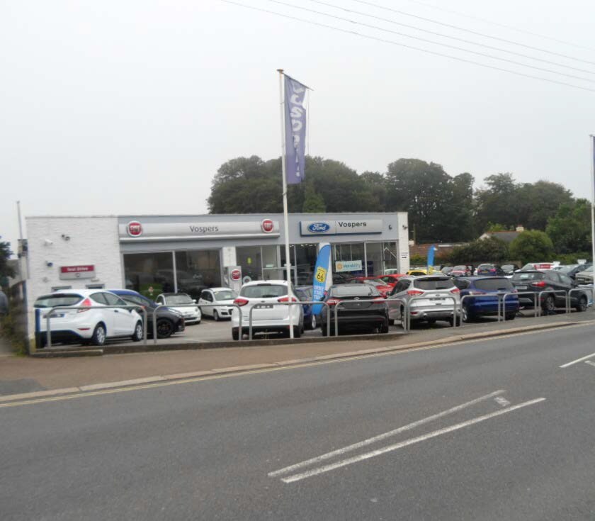 East Hl, St Austell for sale Primary Photo- Image 1 of 1