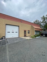 405 Allentown Dr, Allentown, PA for rent Building Photo- Image 2 of 10