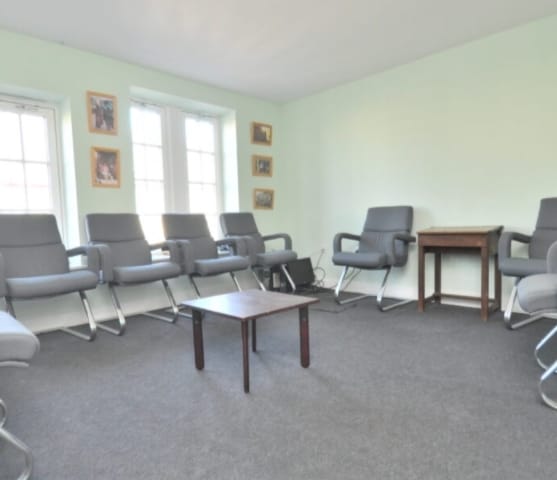 1a Leeds Pl, London to rent - Building Photo - Image 2 of 17