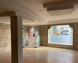 Retail in Vigo, Pontevedra to rent Interior Photo- Image 2 of 7