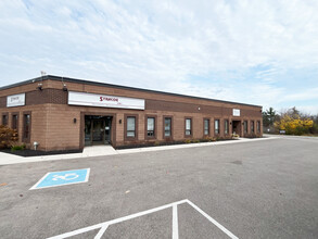 2170 Speers Rd, Oakville, ON for rent Building Photo- Image 1 of 22