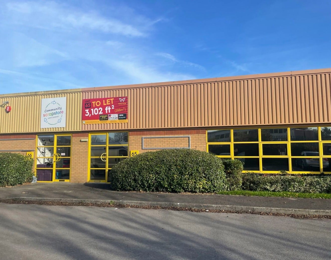 Lynx Cres, Weston Super Mare to rent Building Photo- Image 1 of 2