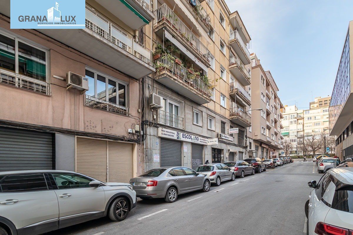 Retail in Granada, Granada for sale Building Photo- Image 1 of 13