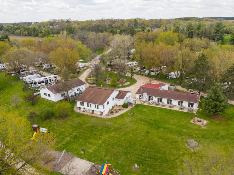 6450 120th St NW, Pine Island, MN for sale - Building Photo - Image 1 of 1