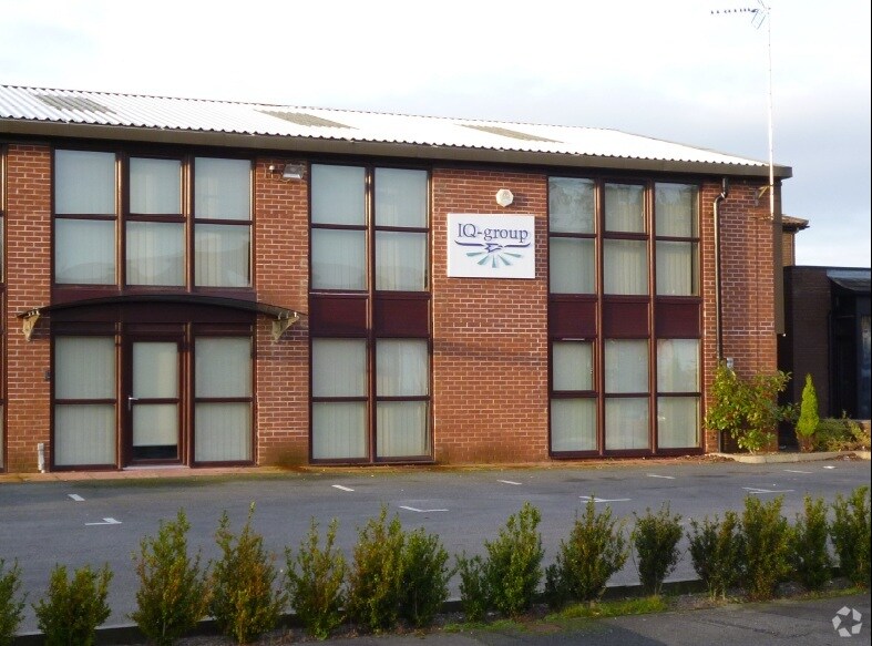 Sandbeck Way, Wetherby for sale Primary Photo- Image 1 of 1